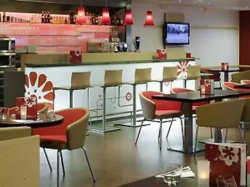 Hotel Ibis Paris Montmartre Sacre-Coeur